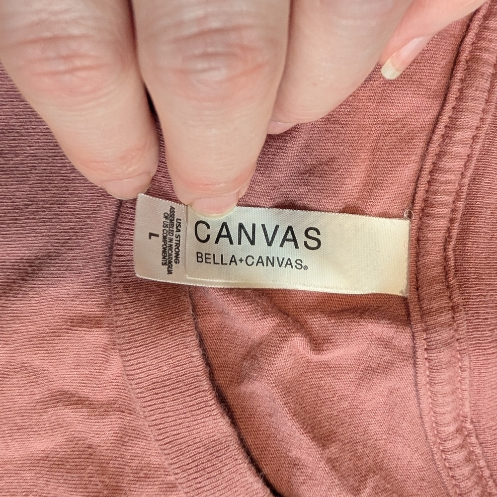 Women's Canvas Finer Things Club Pink Tshirt From The Office Size Large - Picture 2 of 3